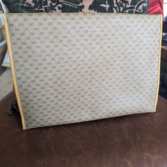 ✅GUC💯GUCCI MICRO GG VINTAGE DOCUMENT HOLDER - Picture 5 of 12